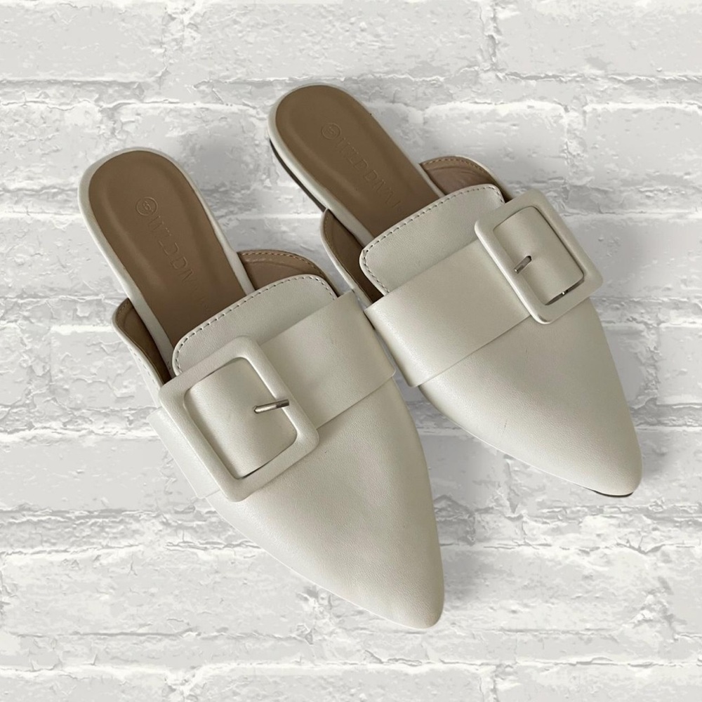 White Pointed Toe Buckle Mules